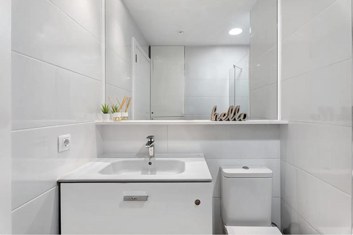 Apartamento De Lujo En Torre Del Sol, Playa De Las Americas أرونا المظهر الخارجي الصورة