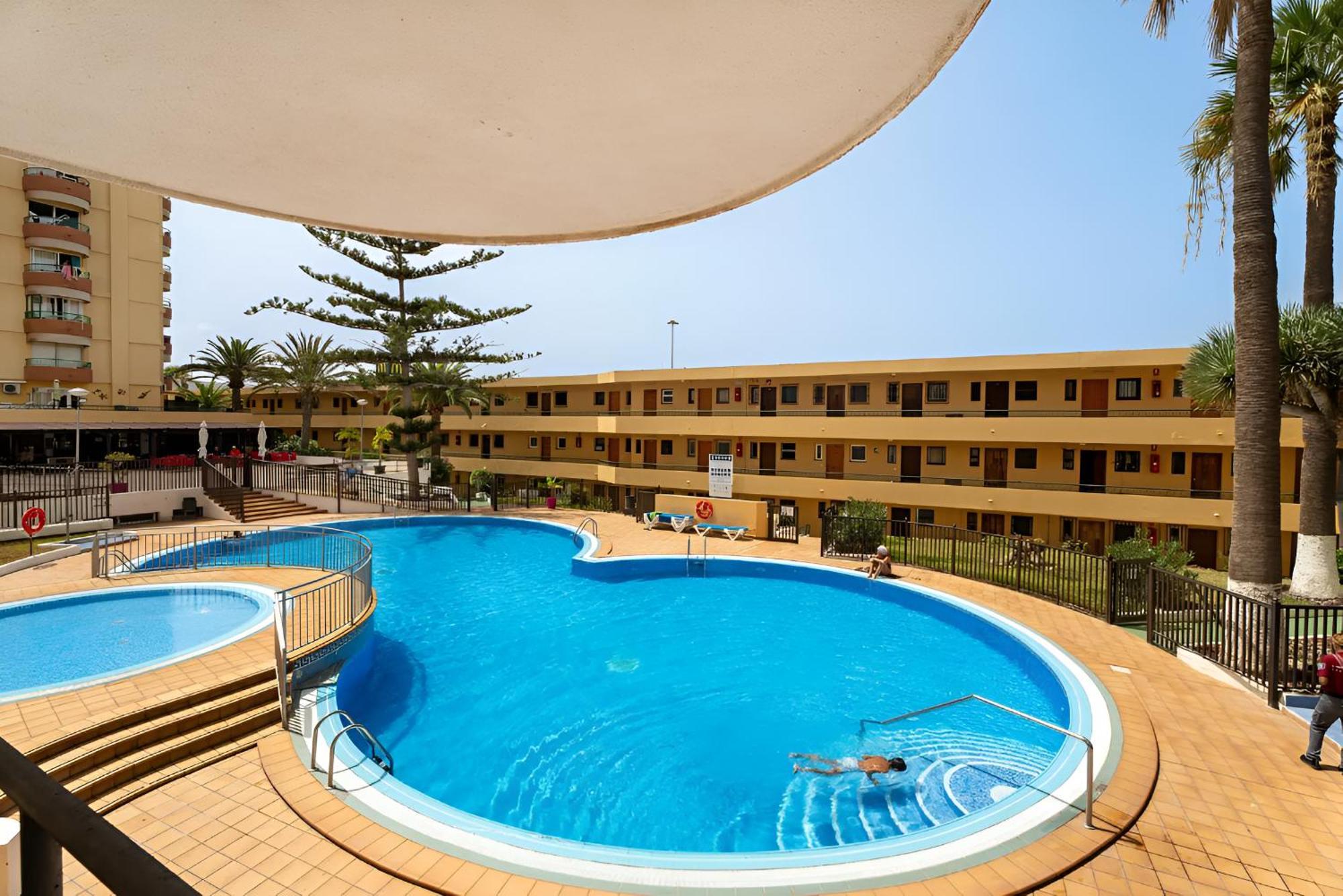 Apartamento De Lujo En Torre Del Sol, Playa De Las Americas أرونا المظهر الخارجي الصورة